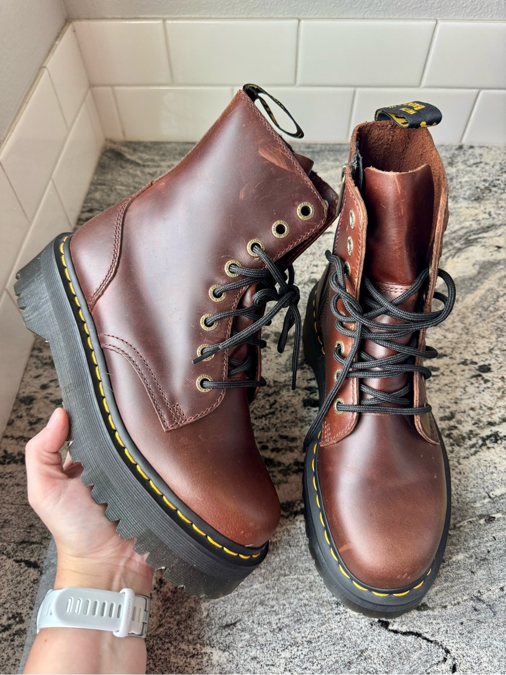 Dr. Martens Jadon Platform Boot. Dark Brown. L9 EU 41. Like new.